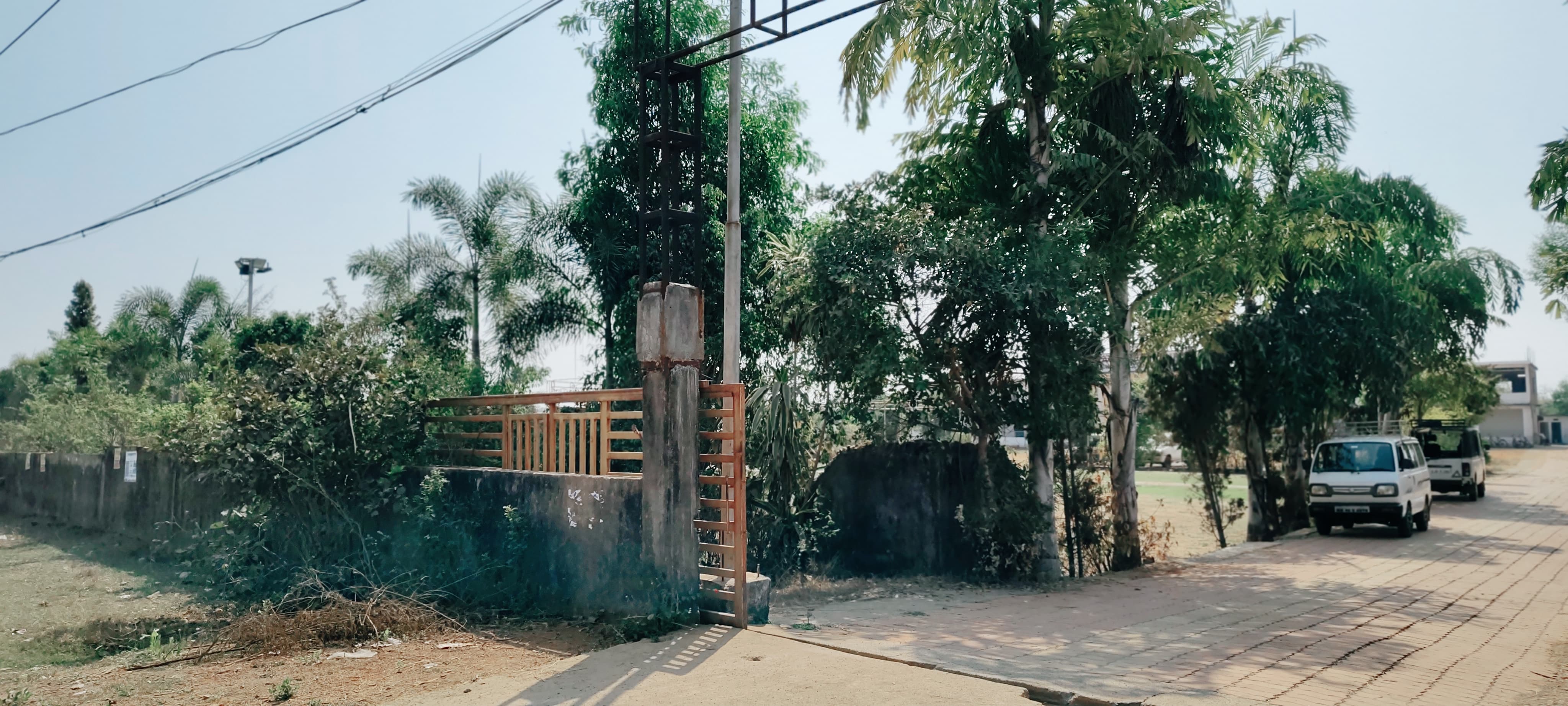 School Premises pic 4